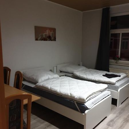 Fewo Nina 3 - Monteurwohnung ไวเซนเฟลส์ ภายนอก รูปภาพ