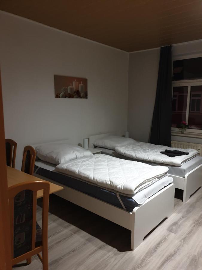 Fewo Nina 3 - Monteurwohnung ไวเซนเฟลส์ ภายนอก รูปภาพ